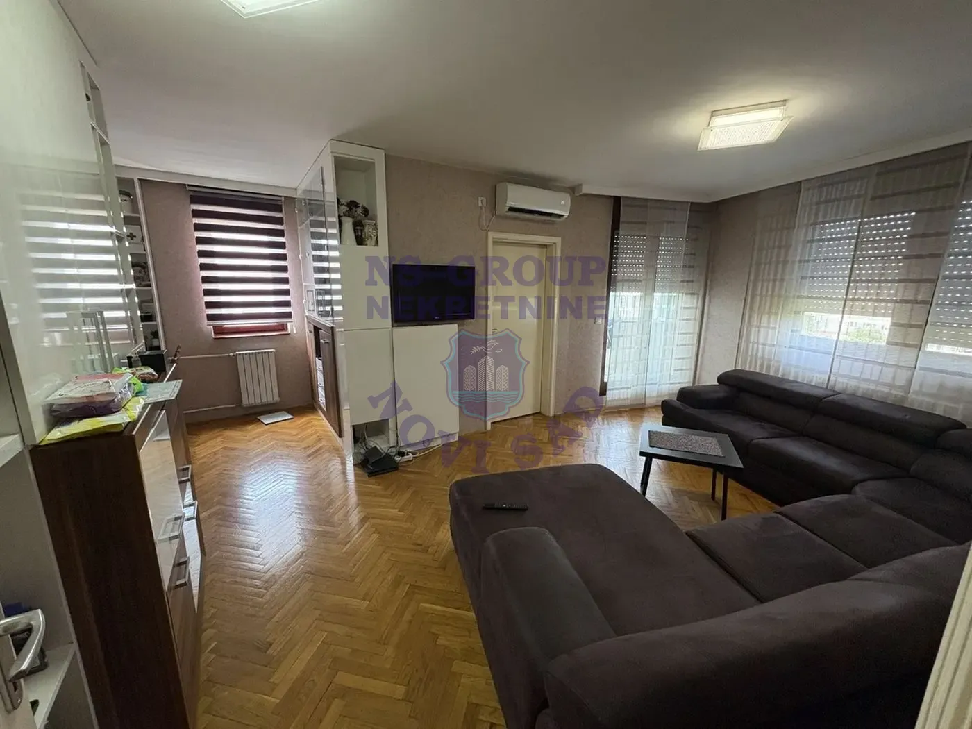 stan na prodaju Novi Sad, 67m2 549832