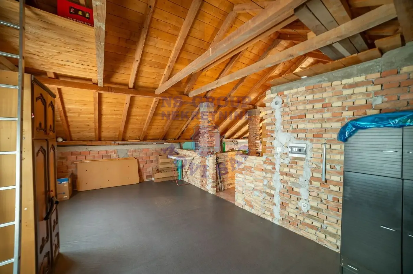 kuca na prodaju Futog 280m2 549707