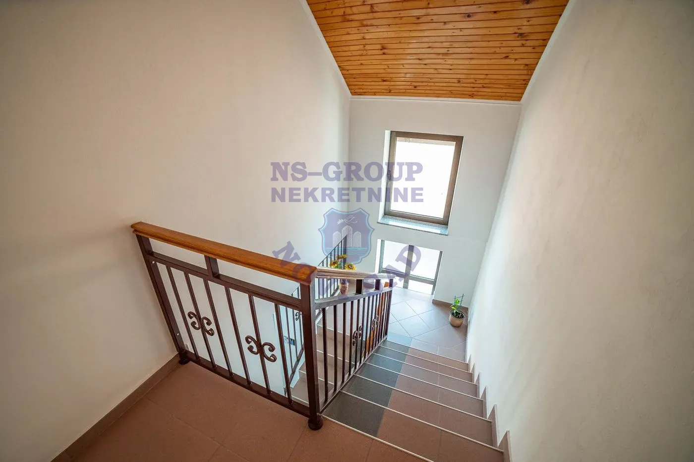kuca na prodaju Futog 280m2 549707