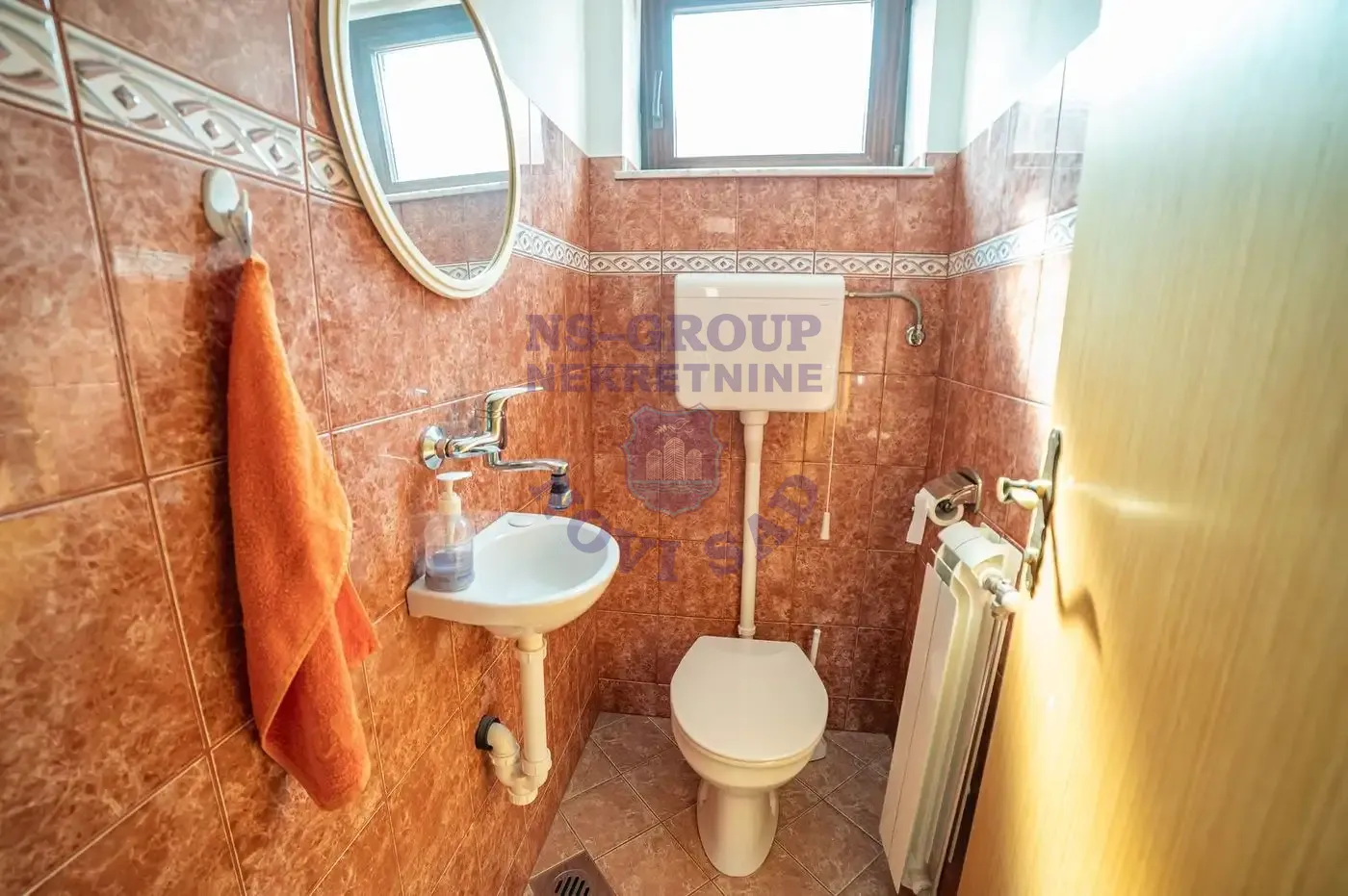 kuca na prodaju Futog 280m2 549707