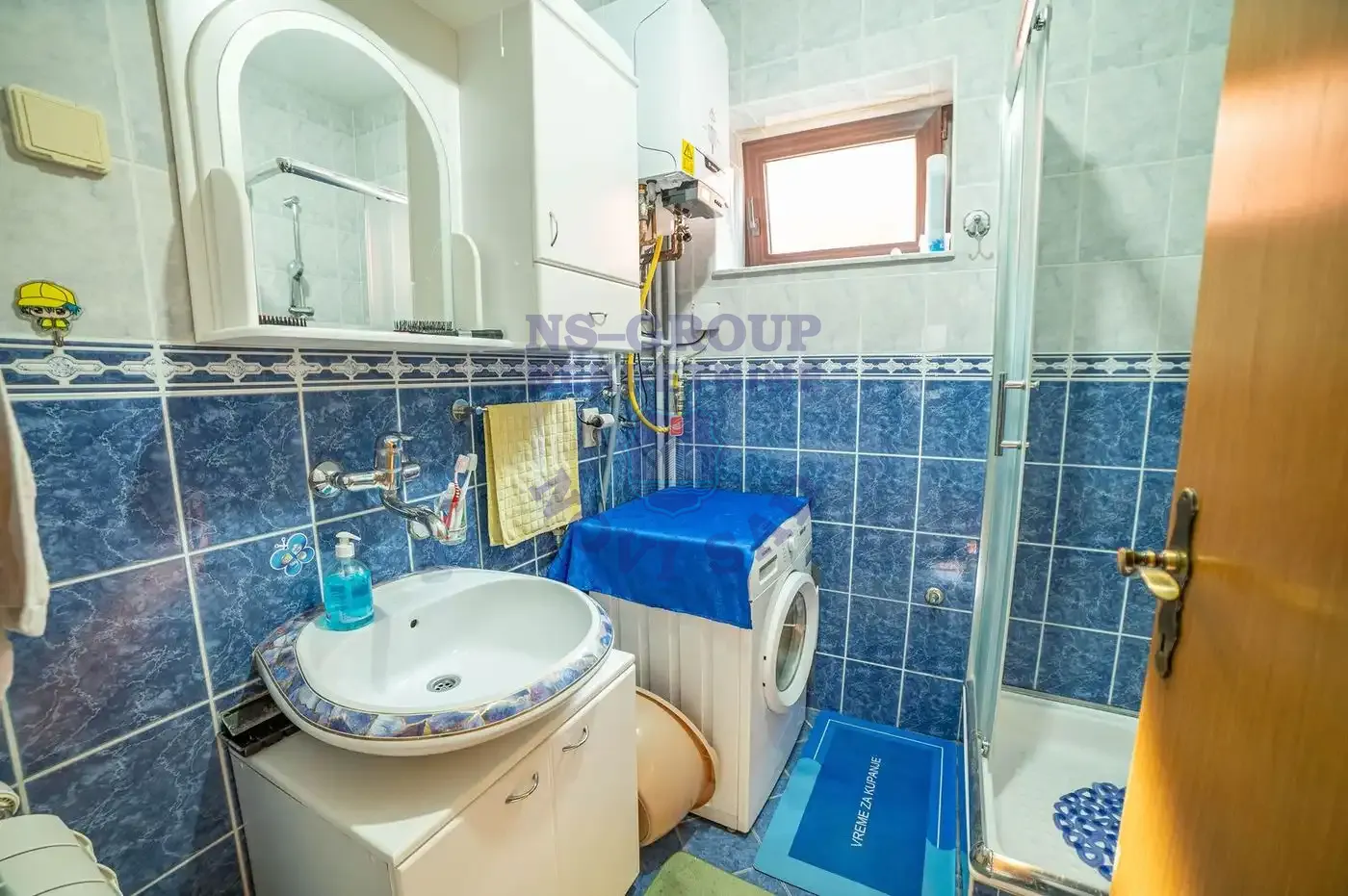 kuca na prodaju Futog 280m2 549707