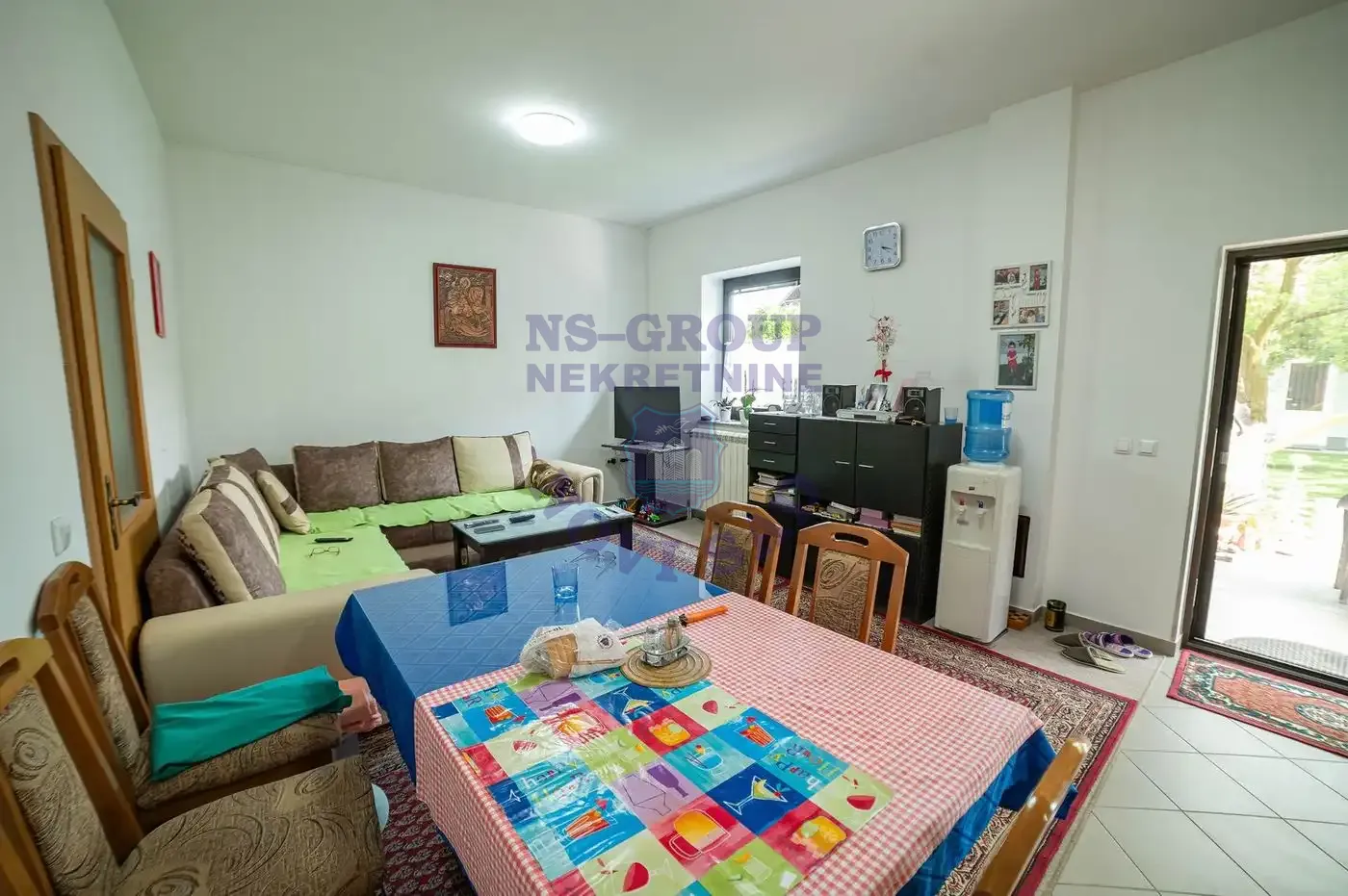 kuca na prodaju Futog 280m2 549707