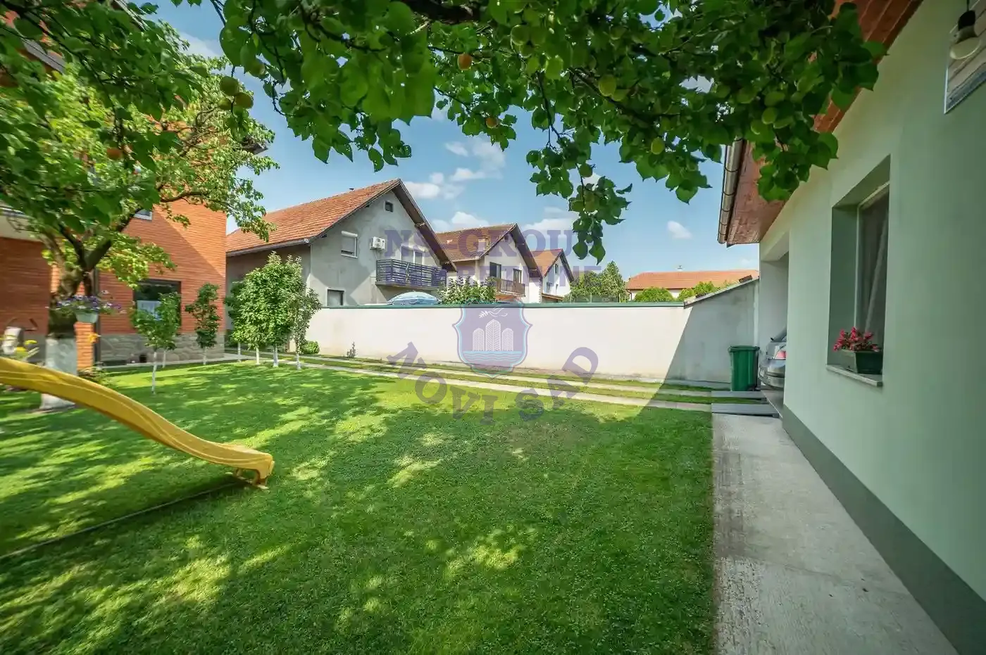 kuca na prodaju Futog 280m2 549707