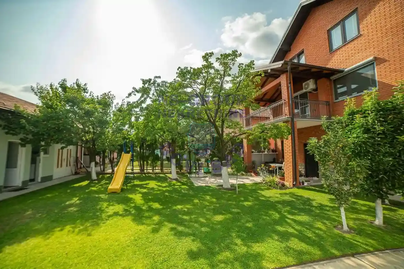 kuca na prodaju Futog 280m2 549707