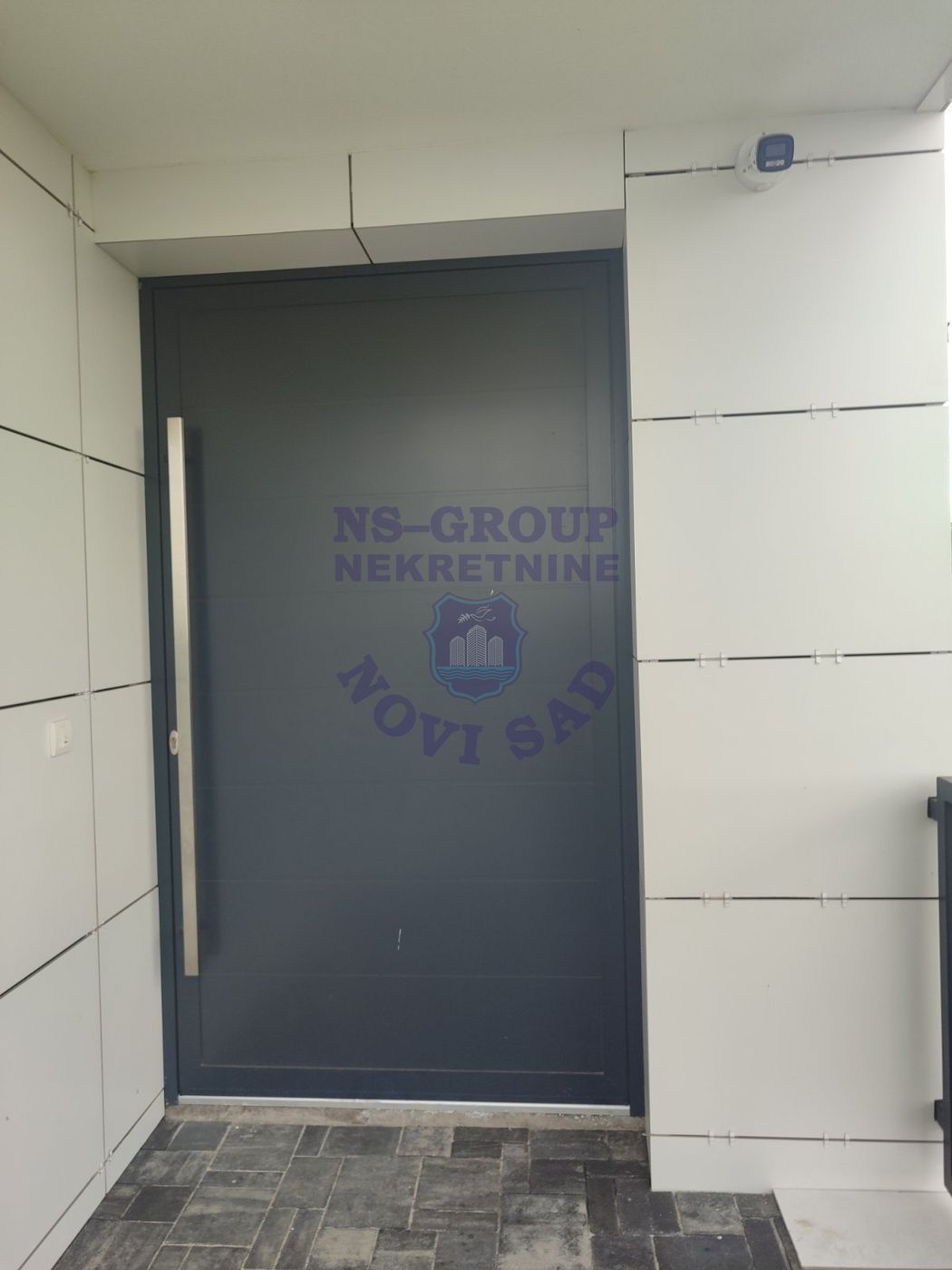 kuca na prodaju Sremska Kamenica 250m2 549905