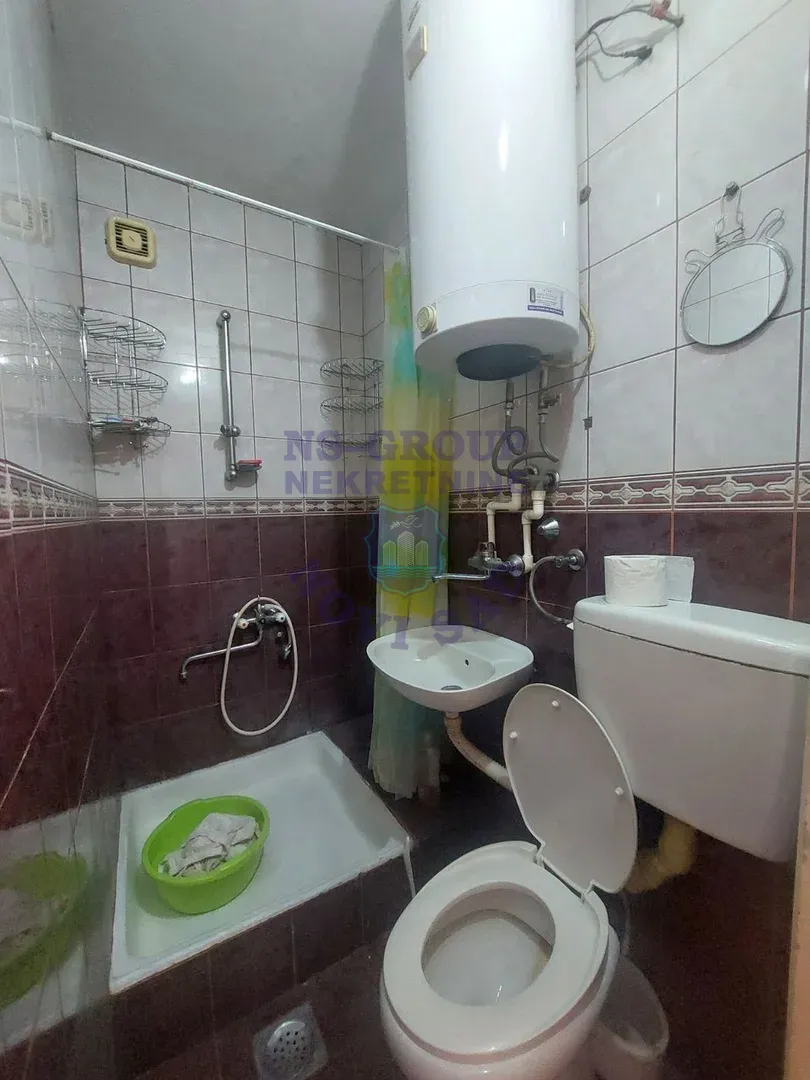 stan na prodaju Novi Sad 48m2 549987