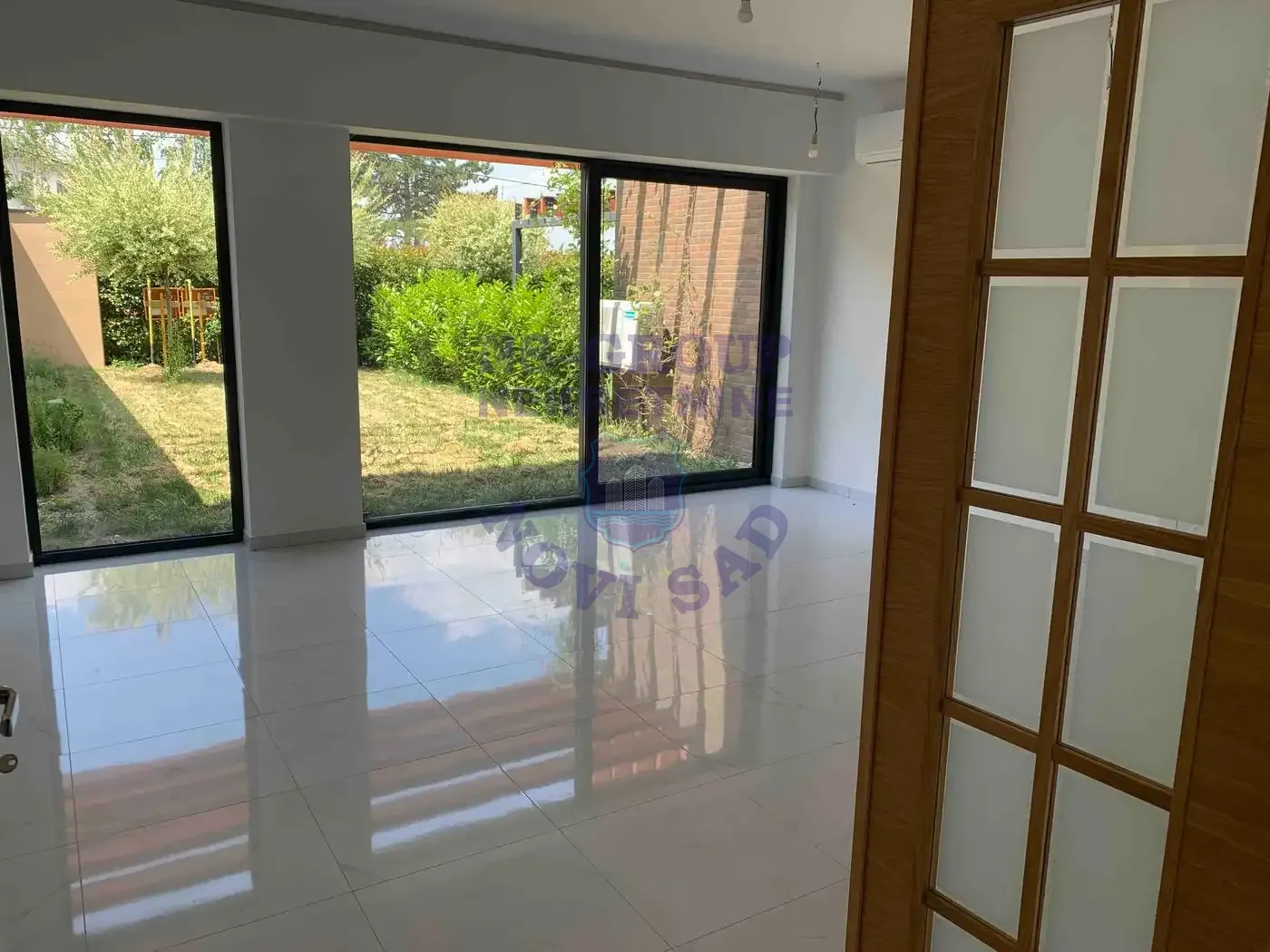 kuca na prodaju Sremska Kamenica, 181m2 549984