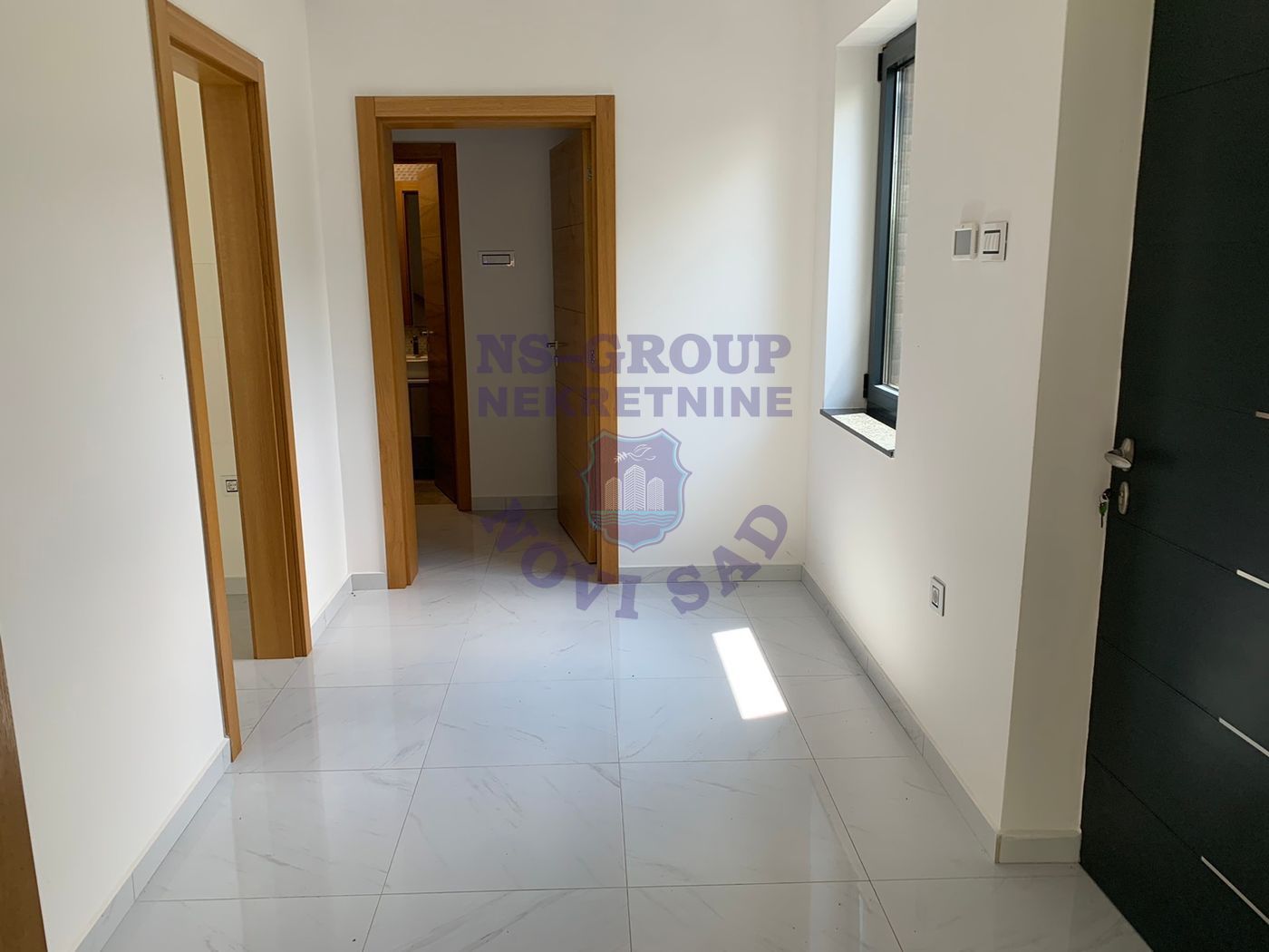 kuca na prodaju Sremska Kamenica 181m2 549984