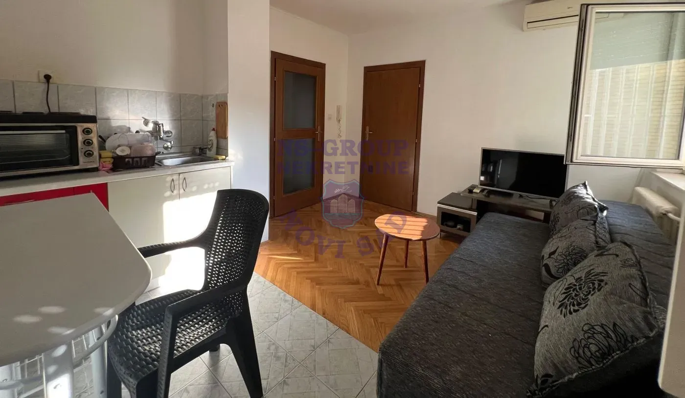 Stan za izdavanje Novi Sad 28m2, 13840