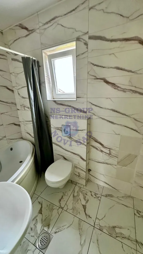 stan na prodaju Novi Sad 78m2 541784