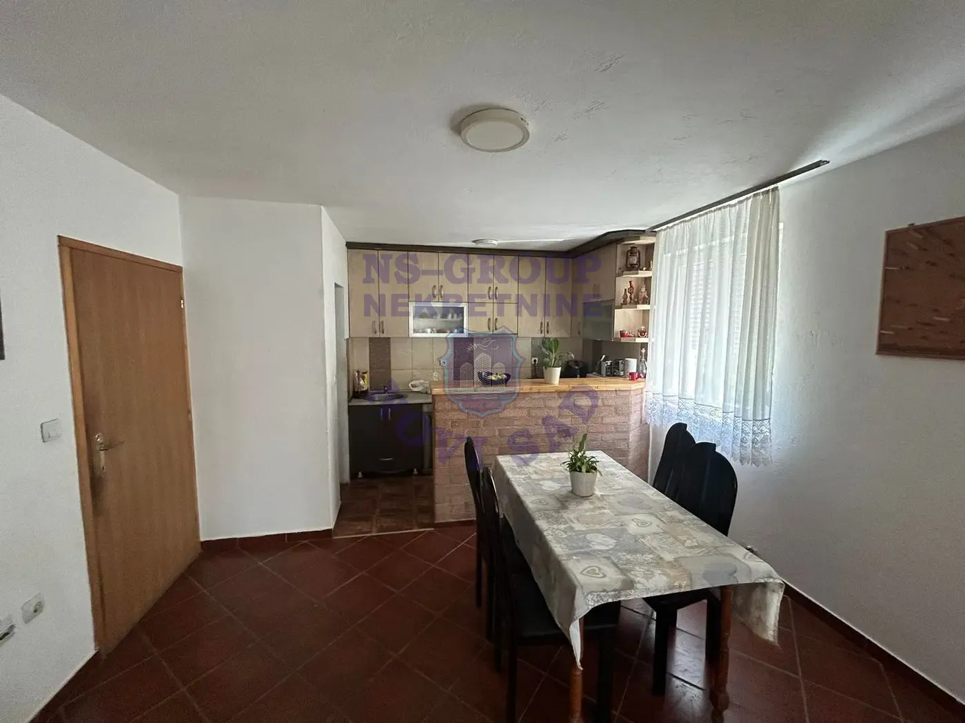 kuca na prodaju Veternik 118m2 550734