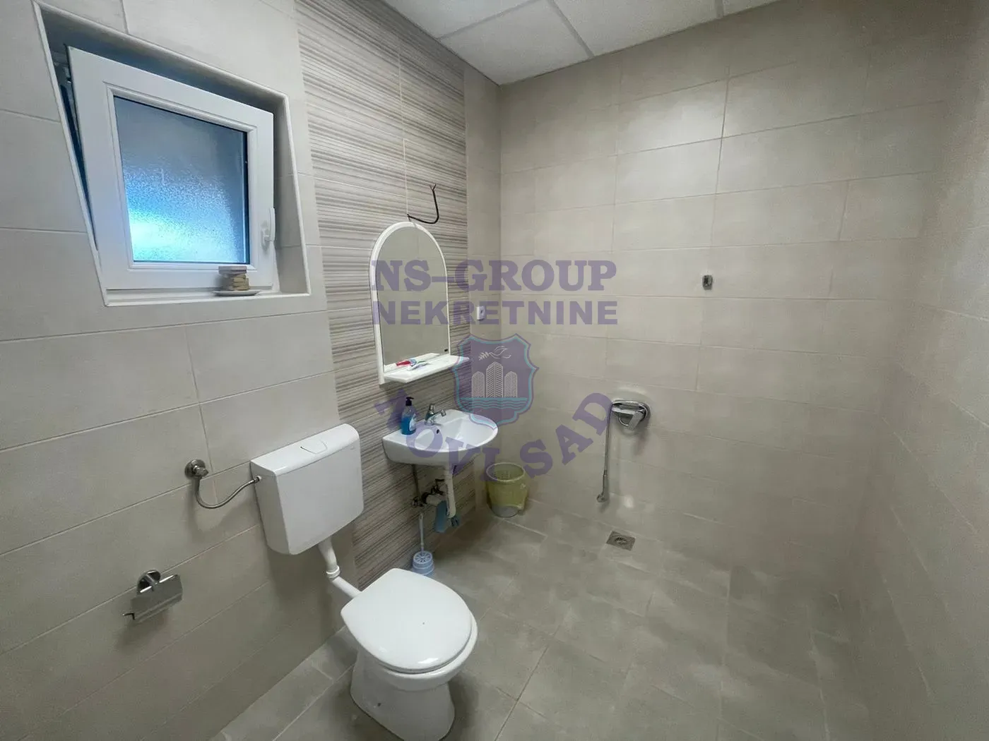 kuca na prodaju Sremska Kamenica 351m2 550829