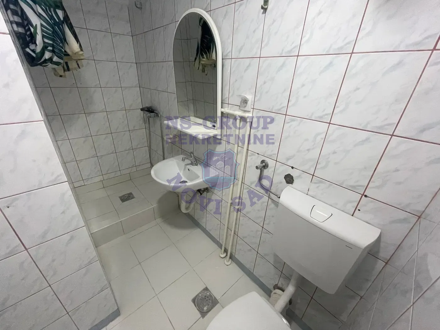 kuca na prodaju Sremska Kamenica 351m2 550829