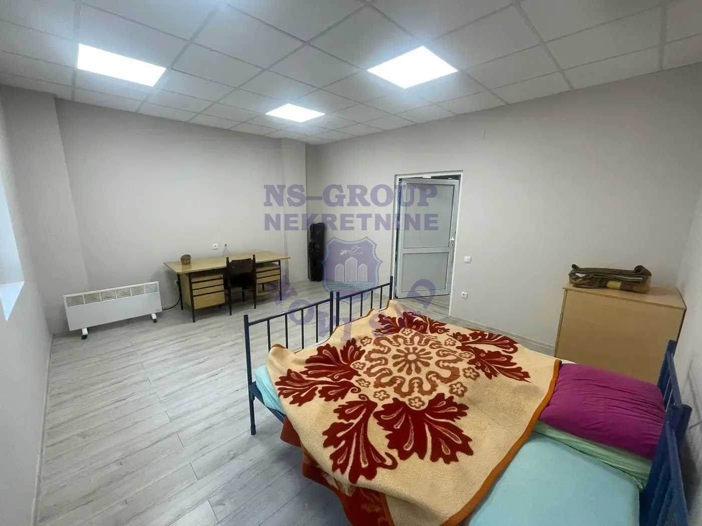 kuca na prodaju Sremska Kamenica 351m2 550829