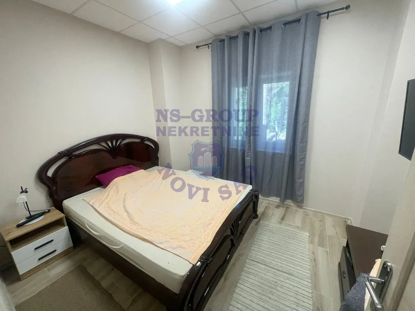 kuca na prodaju Sremska Kamenica 351m2 550829