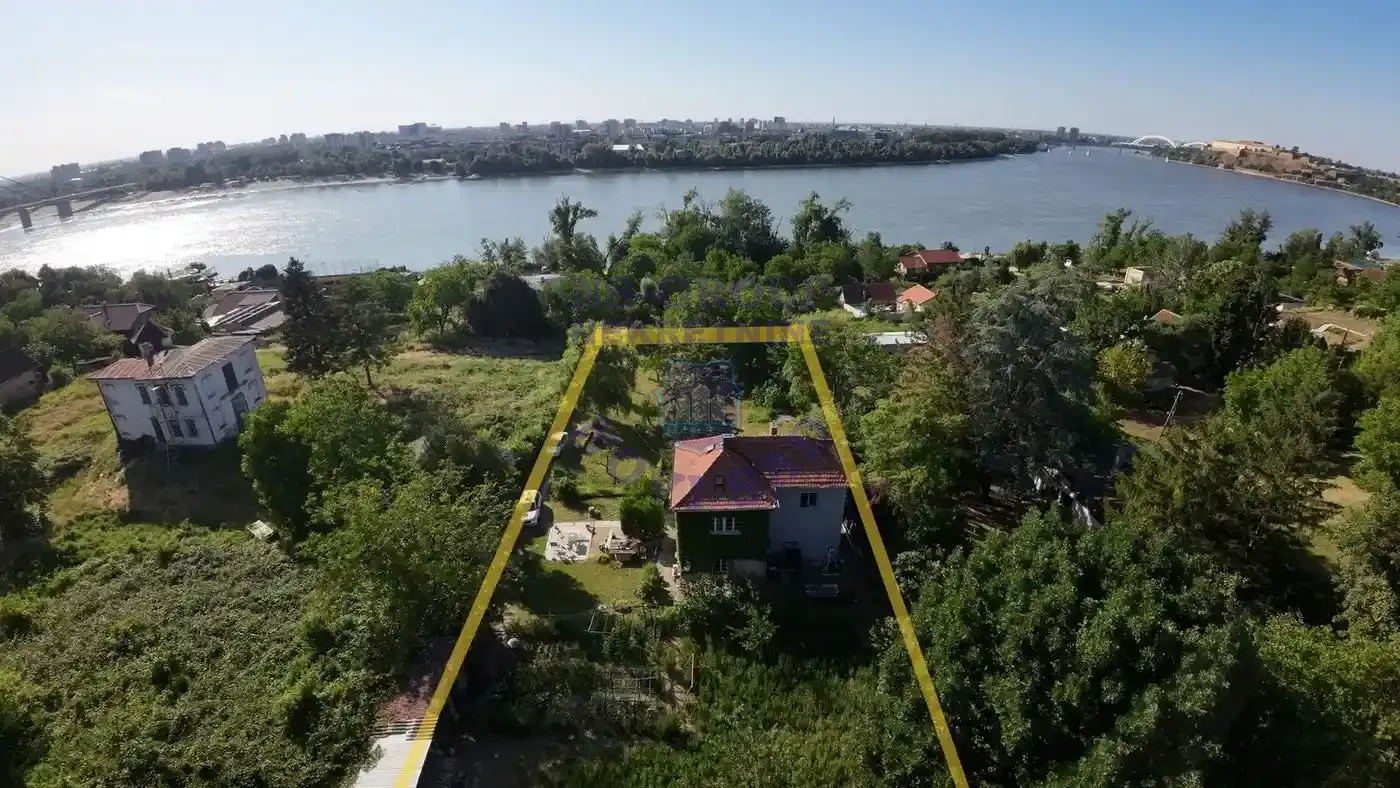 kuca na prodaju Petrovaradin, 150m2 550903