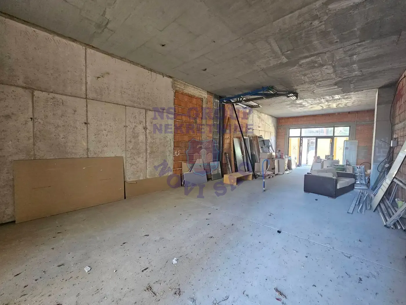 lokal za izdavanje Novi Sad, 89m2 14002