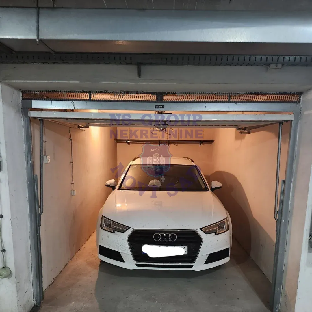 Garaža za izdavanje Novi Sad 15m2, 14003