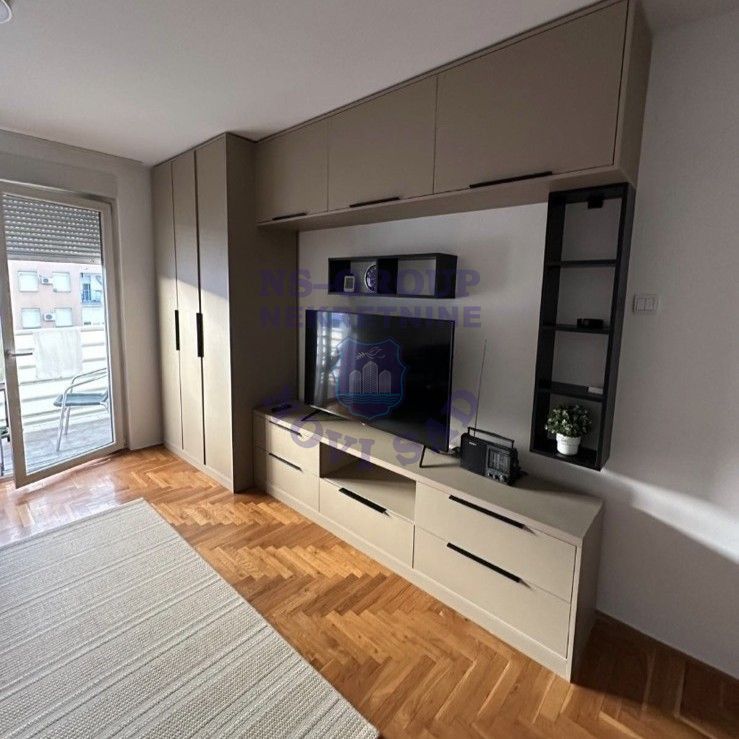 Stan za izdavanje Novi Sad 35m2, 14010