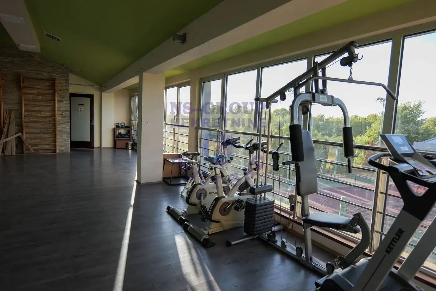 lokal na prodaju Bačka Palanka 1177m2 550842
