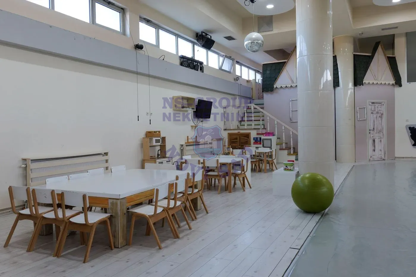 lokal na prodaju Bačka Palanka 1177m2 550842