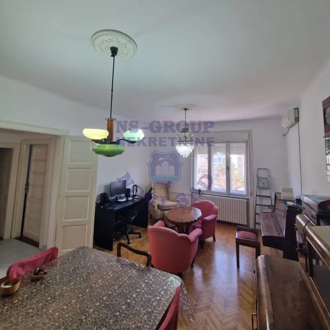 stan na prodaju Novi Sad, 52m2 535850