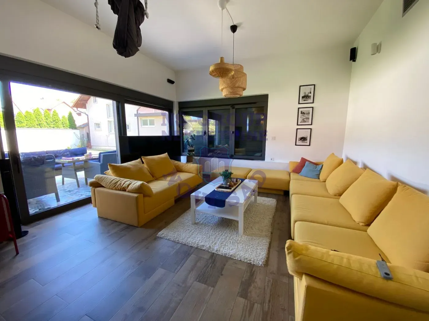 kuca na prodaju Futog, 235m2 551601