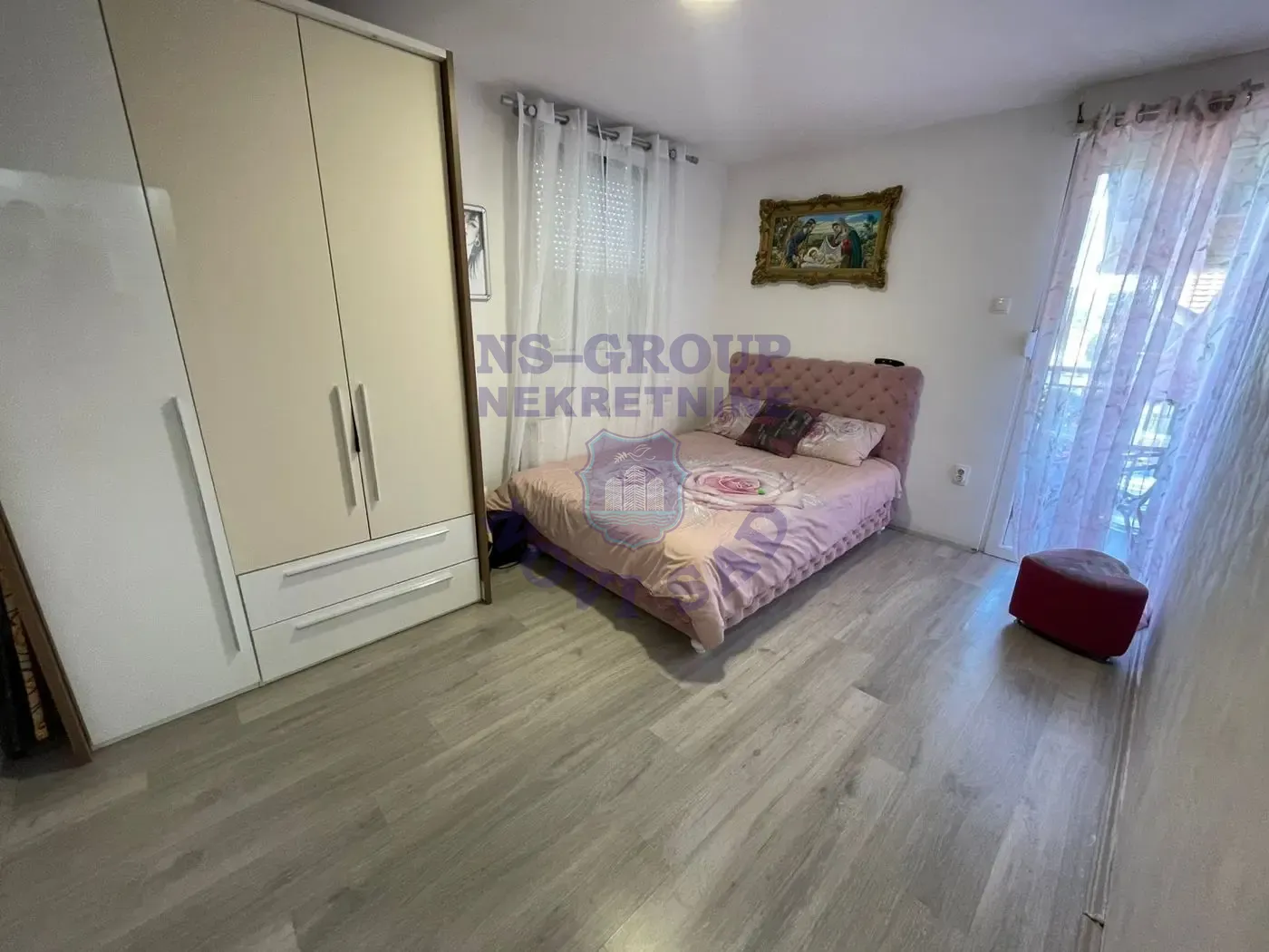 stan na prodaju Veternik 57m2 551288