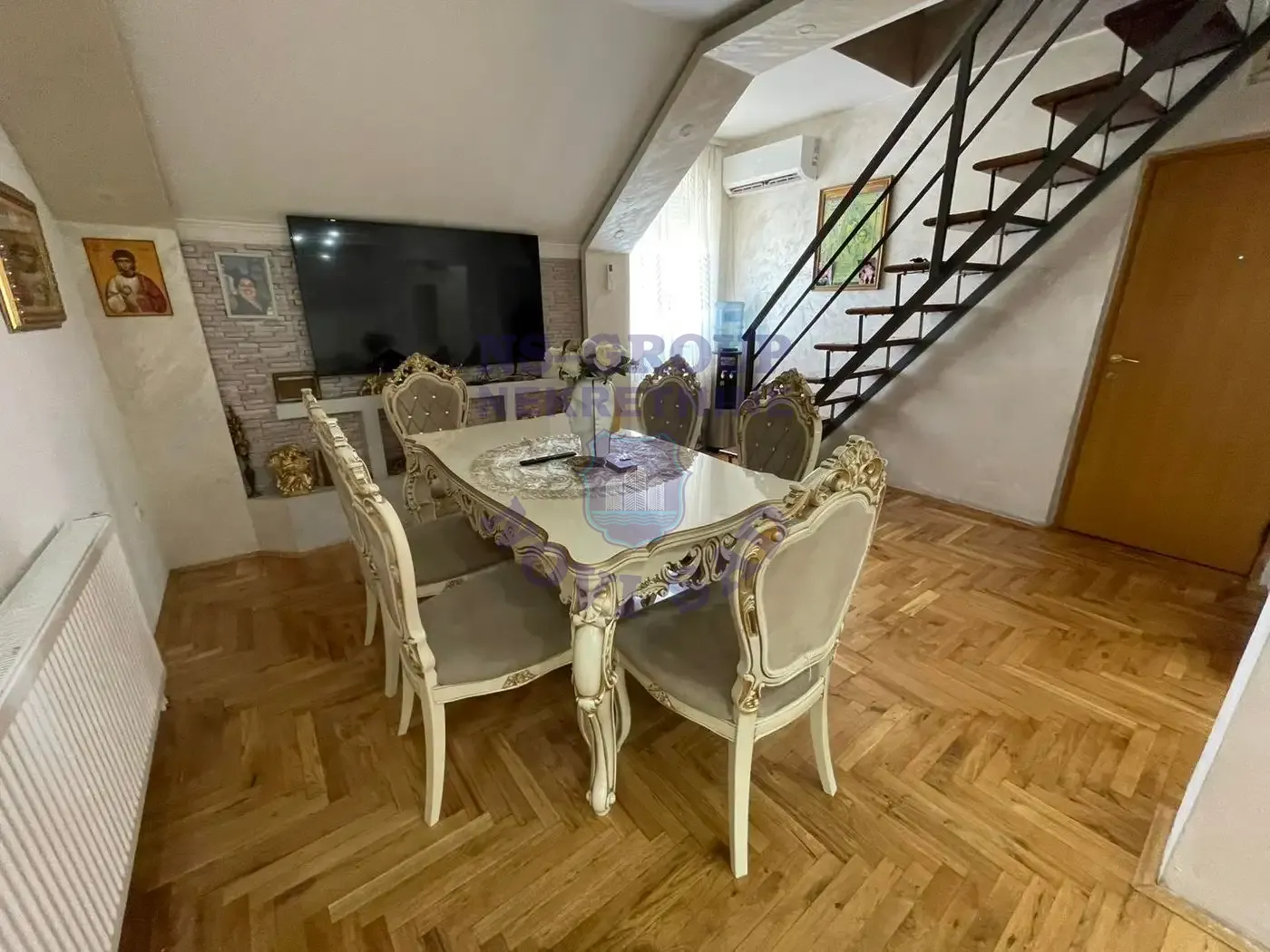 stan na prodaju Veternik 57m2 551288