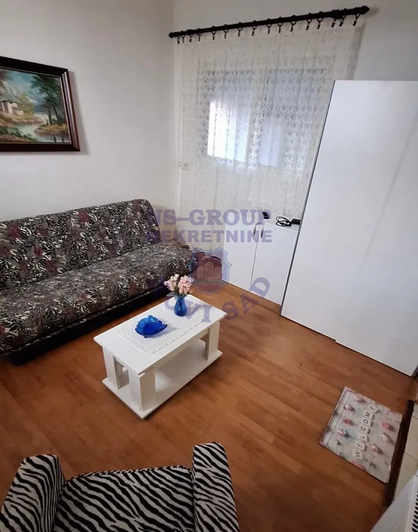 kuca na prodaju Petrovaradin, 100m2 551615