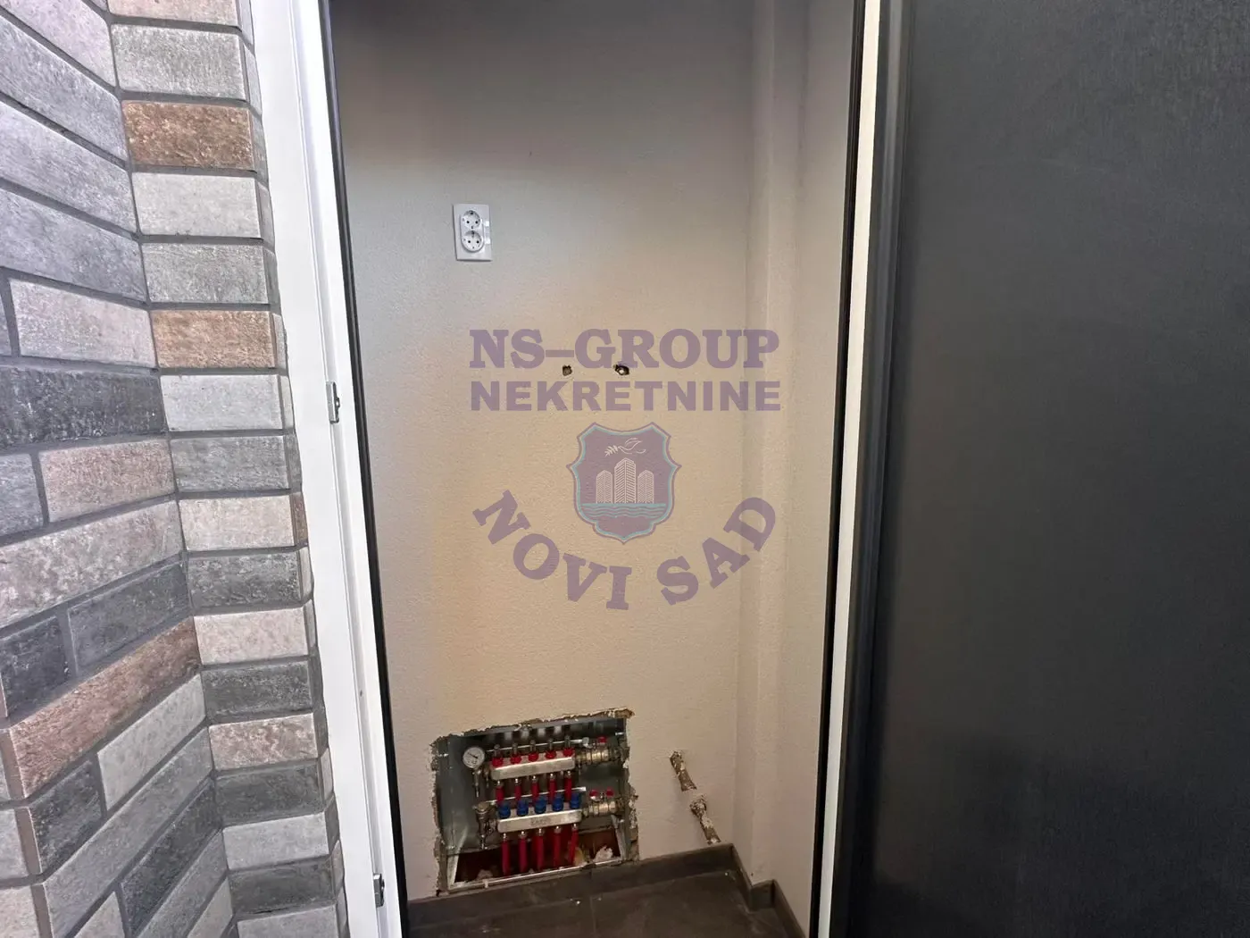 Stan na prodaju Novi Sad 52m2, 552063