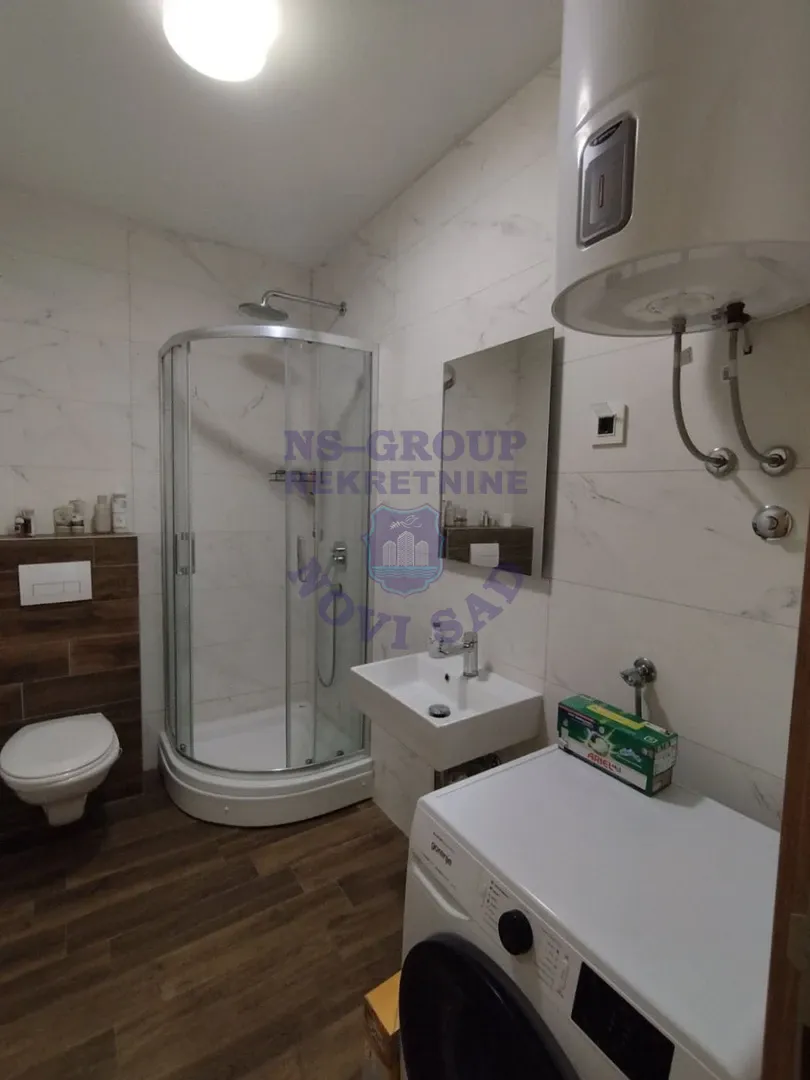 Stan na prodaju Novi Sad 40m2, 552038