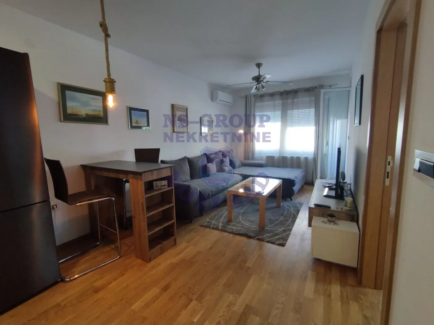 Stan na prodaju Novi Sad 40m2, 552038