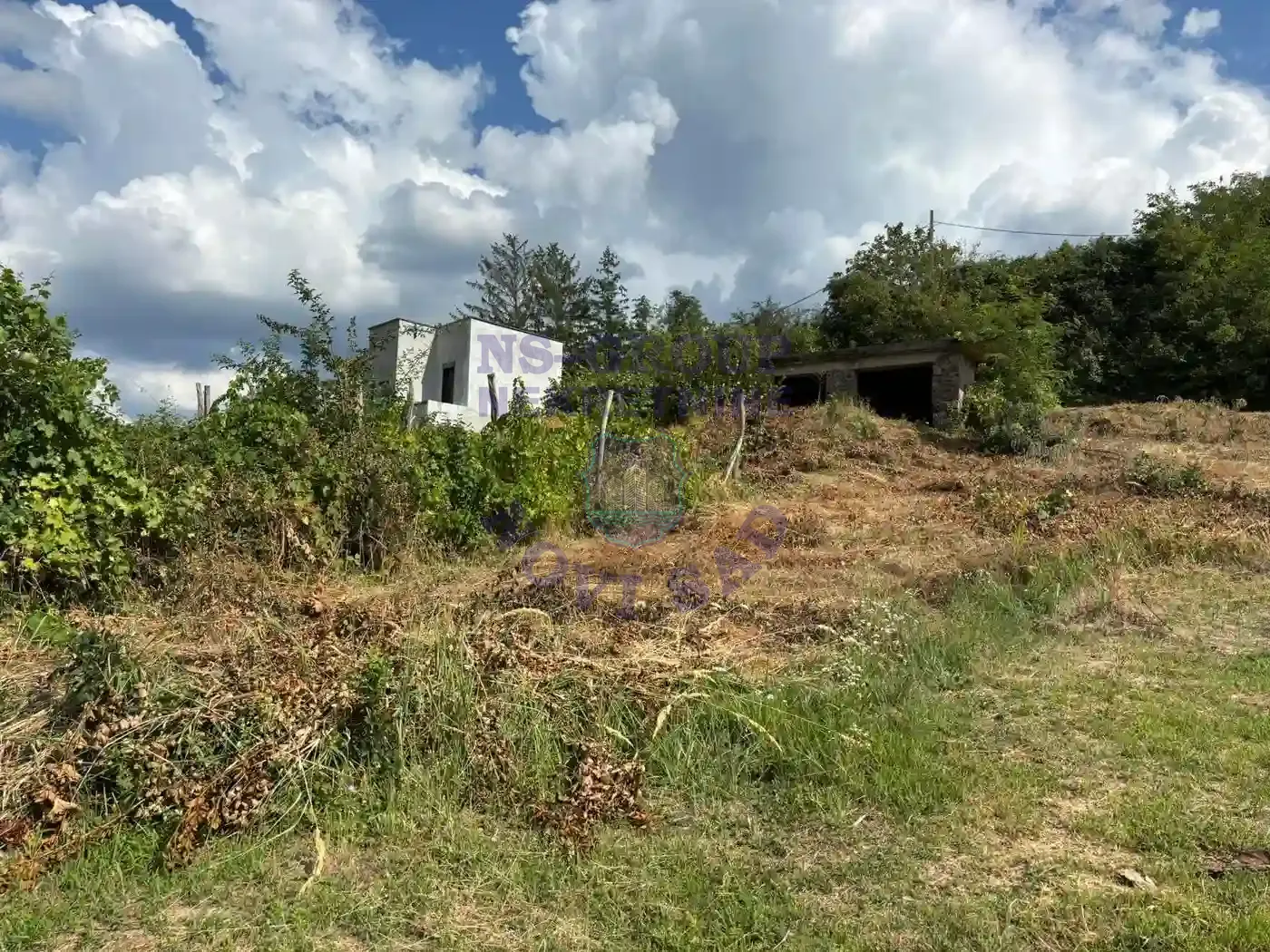 plac na prodaju Ledinci 858m2 552325