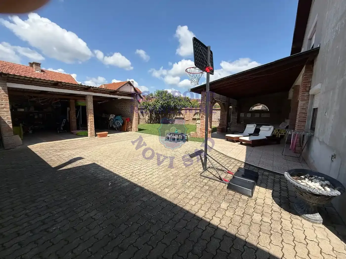 kuca na prodaju Bački Petrovac 220m2 552314