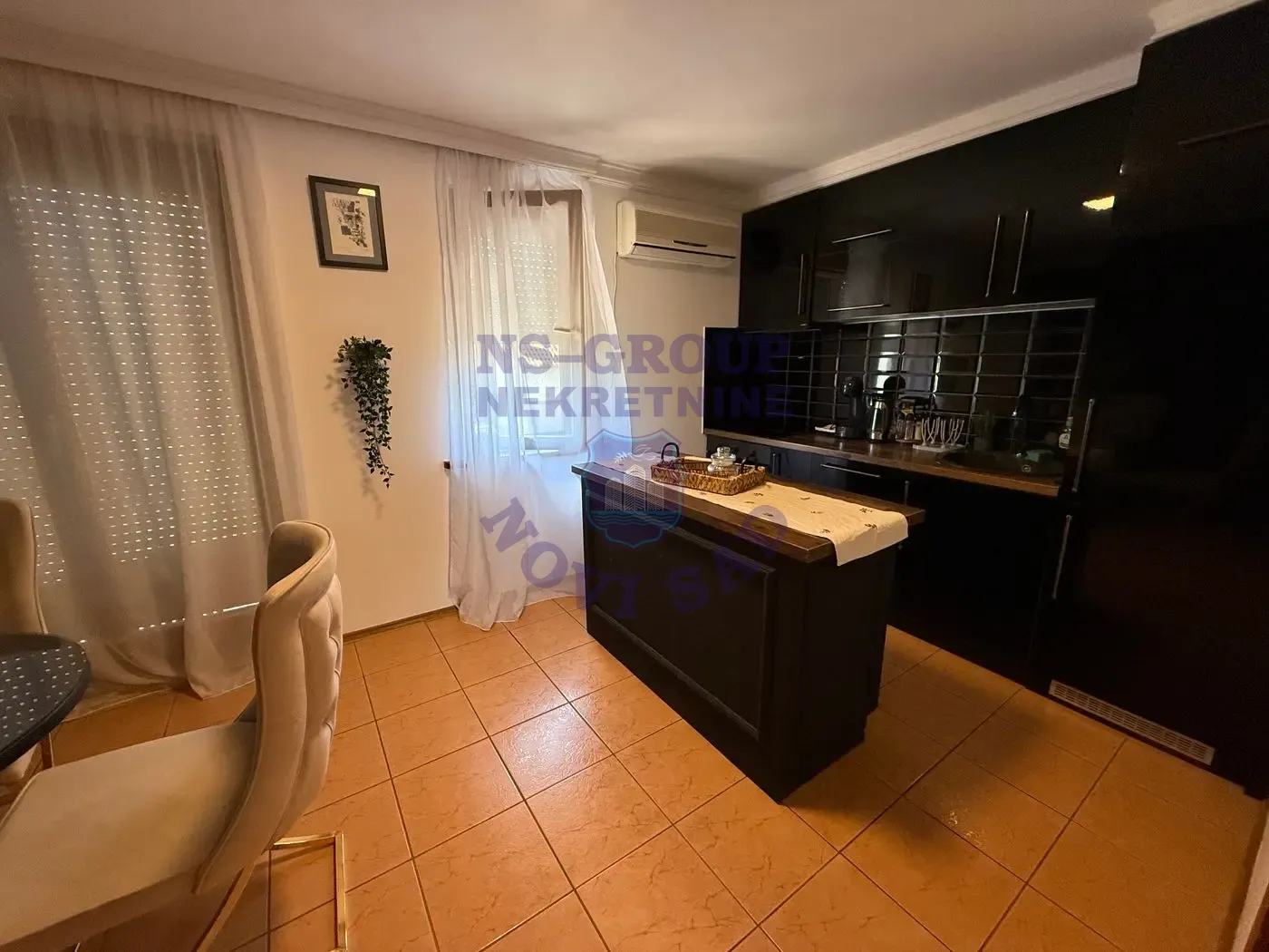 kuca na prodaju Bački Petrovac 220m2 552314