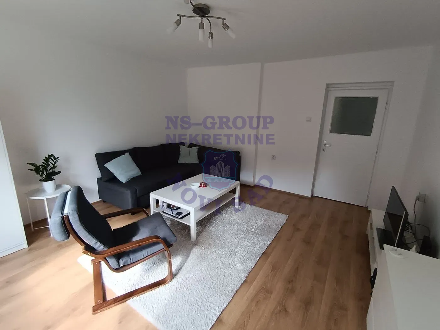 stan za izdavanje Novi Sad, 81m2 14202