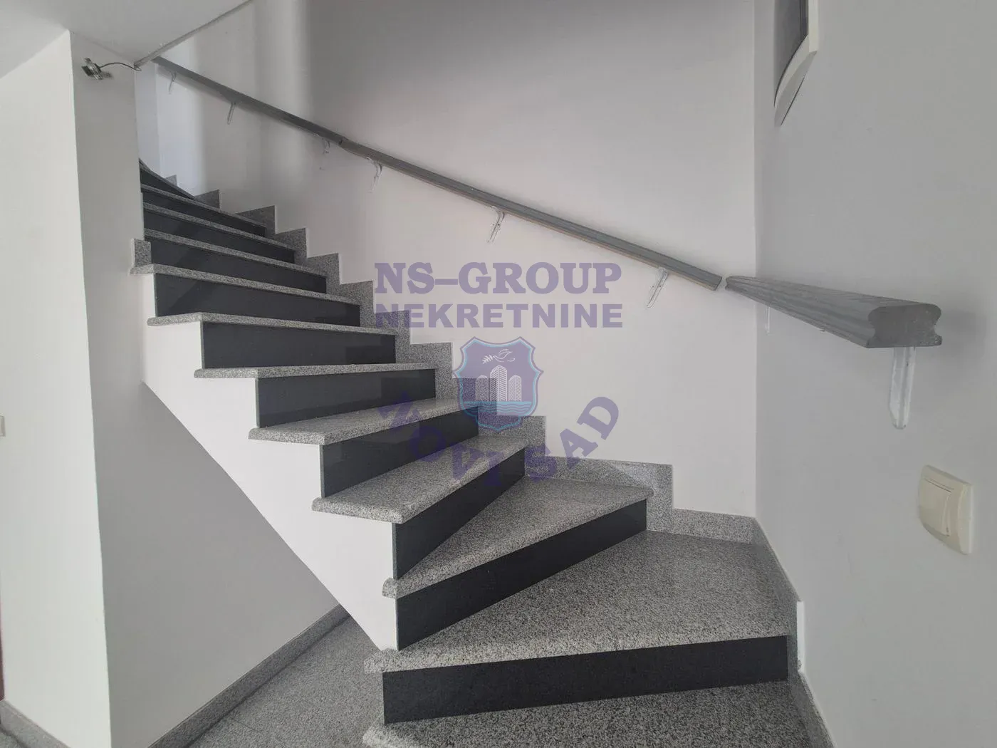 lokal za izdavanje Novi Sad 50m2 14192