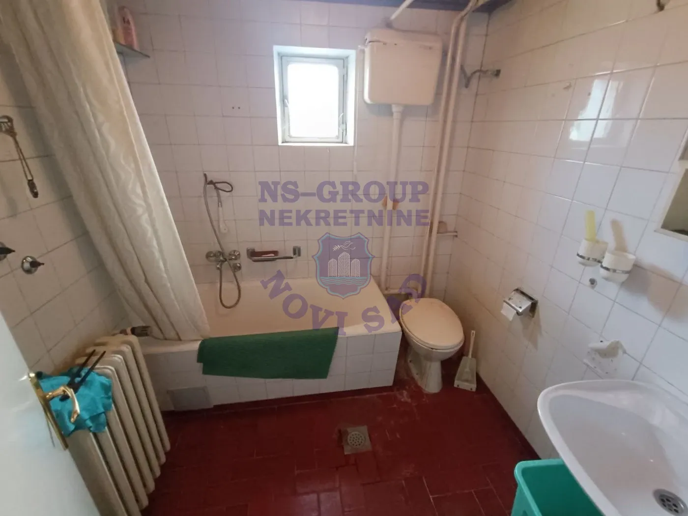 kuca na prodaju Sremska Kamenica 248m2 552504