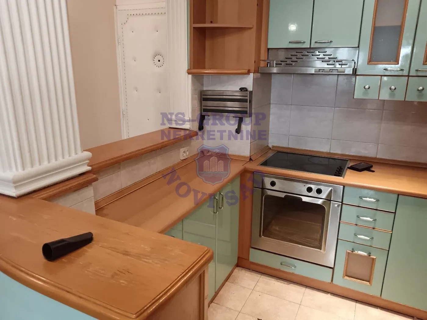 stan na prodaju Novi Sad 56m2 550113