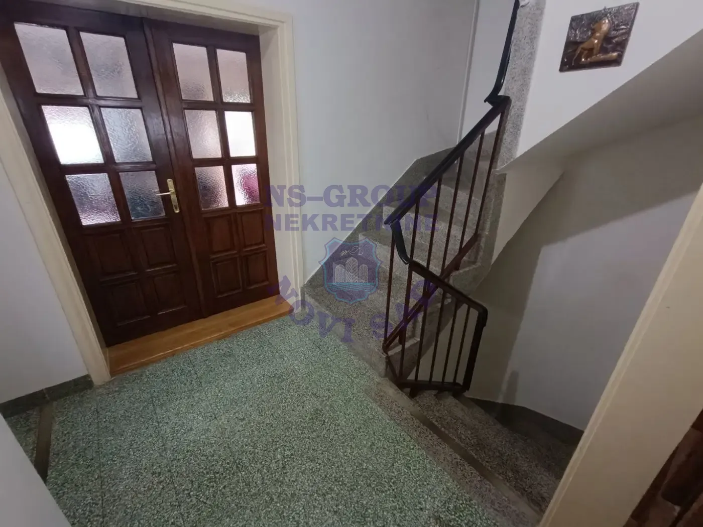 kuca na prodaju Sremska Kamenica 248m2 552504