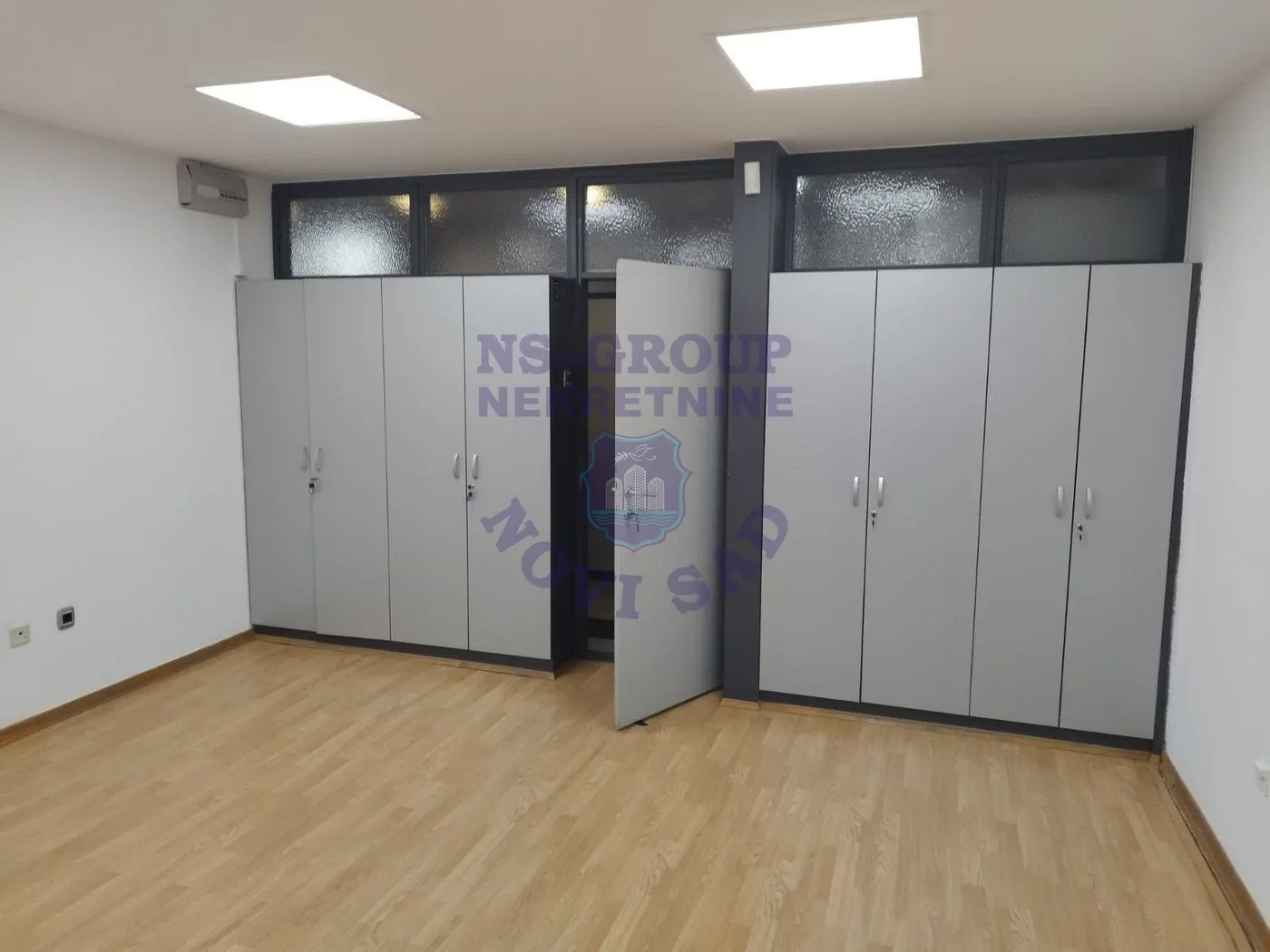 lokal na prodaju Novi Sad 270m2 552768