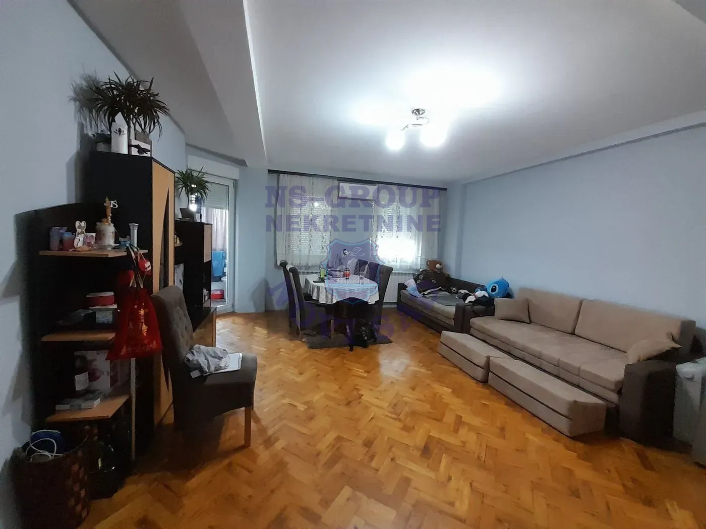 stan na prodaju Novi Sad, 61m2 552737