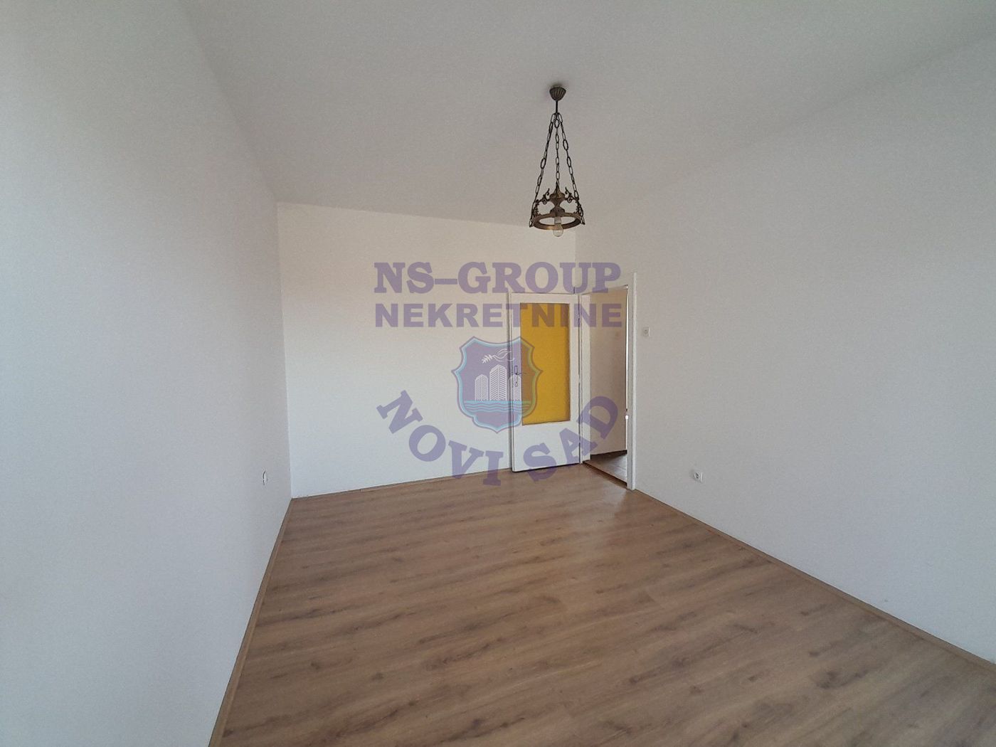 kuca na prodaju Sremska Kamenica 209m2 549424