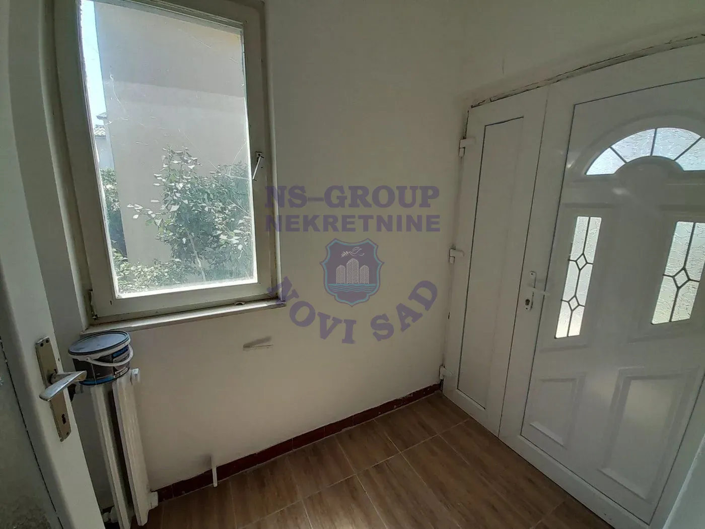 kuca na prodaju Sremska Kamenica 209m2 549424
