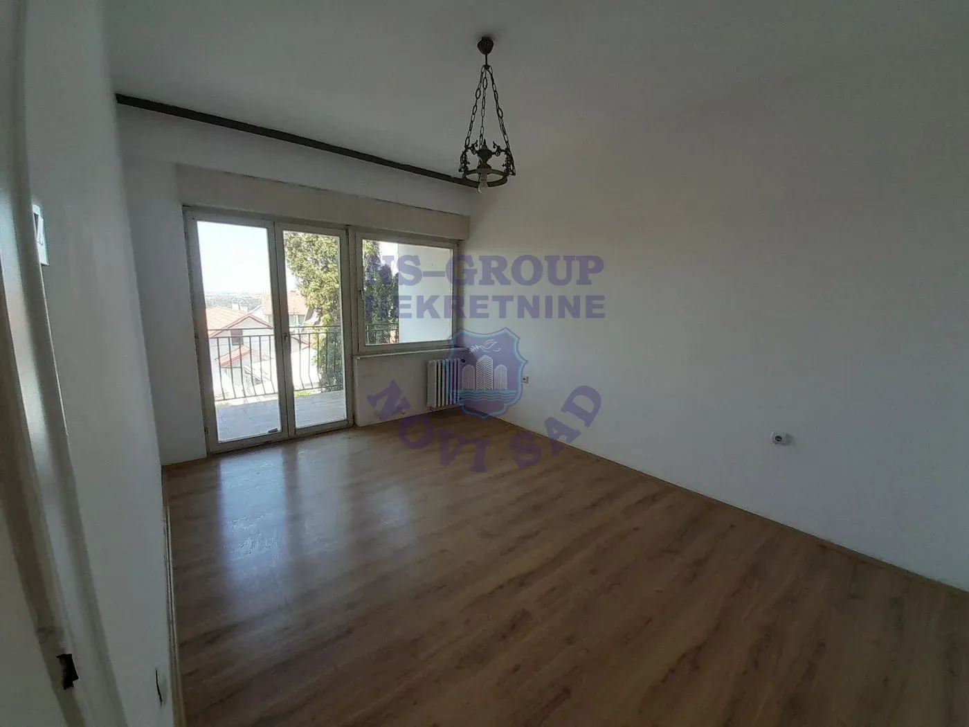kuca na prodaju Sremska Kamenica 209m2 549424