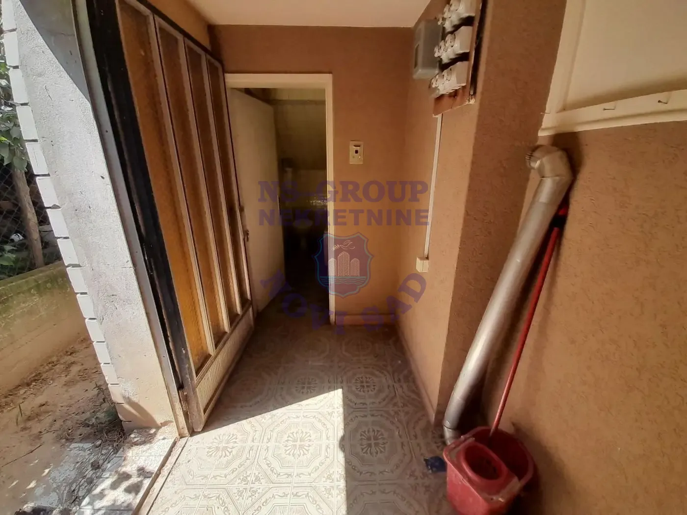kuca na prodaju Sremska Kamenica 209m2 549424