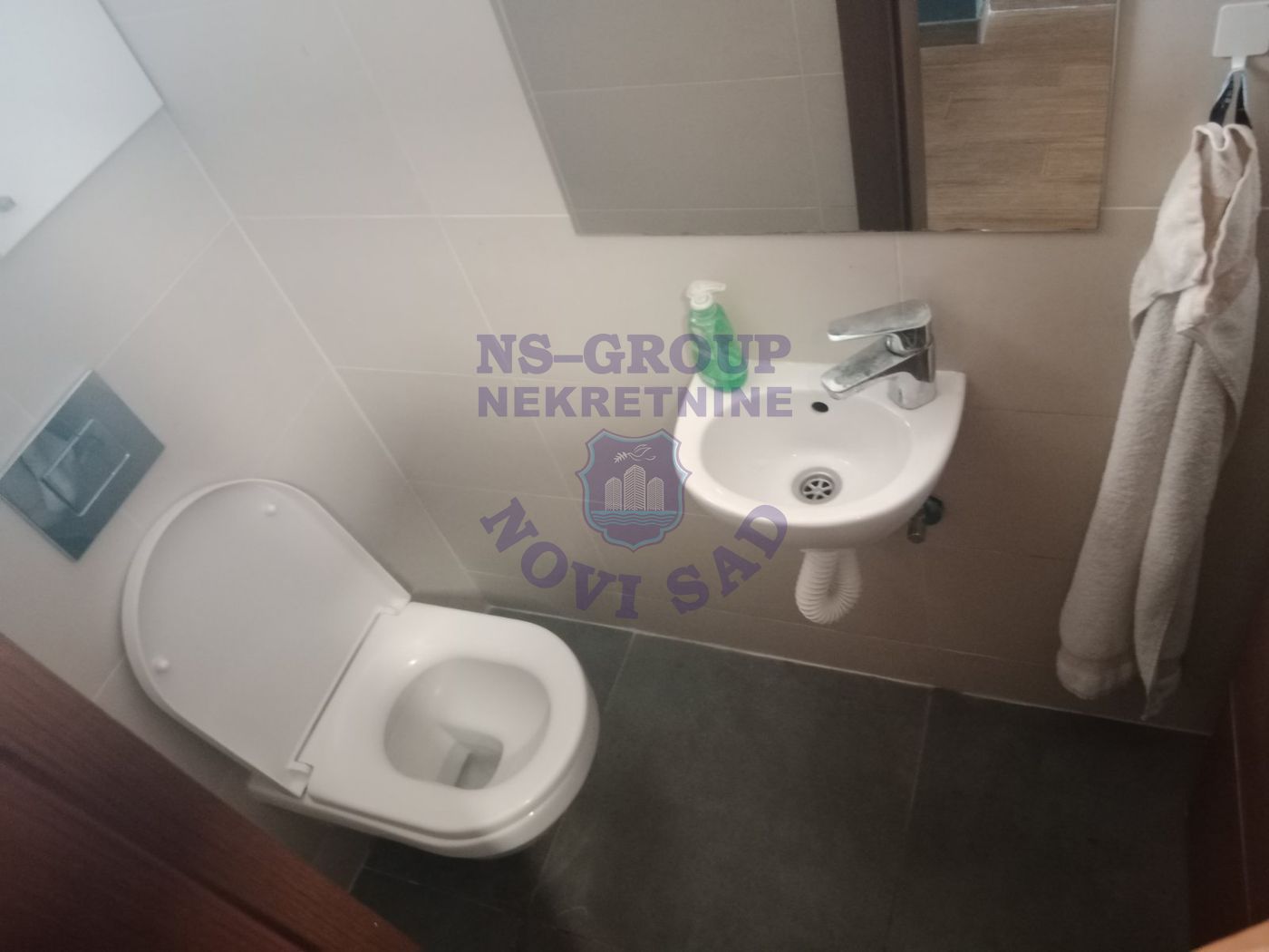 stan na prodaju Petrovaradin 73m2 553047