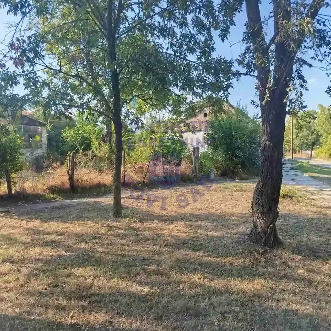 kuca na prodaju Ravno Selo 190m2 551795
