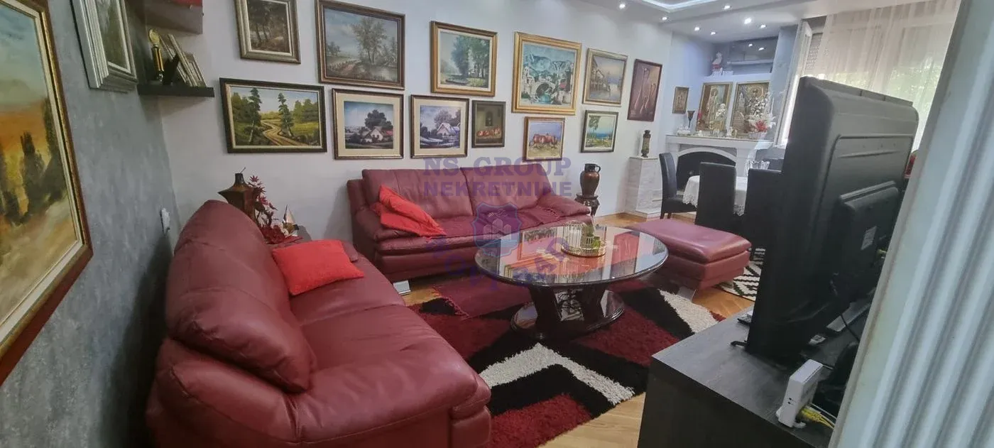 stan na prodaju Novi Sad, 63m2 553358